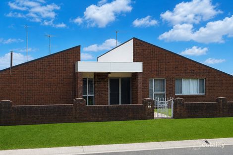 7 ROCHESTER DR, MOUNT WARREN PARK, QLD 4207