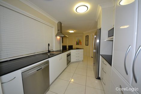 Property photo of 10 Lamb Avenue Gracemere QLD 4702