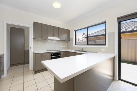 Property photo of 2/22 Malcolm Street Mansfield VIC 3722