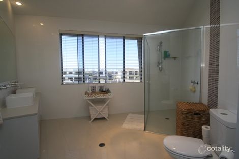 Property photo of 12 North Quay Drive Biggera Waters QLD 4216