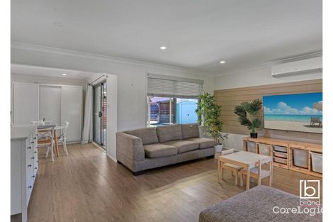 Property photo of 9 Elm Place Blue Haven NSW 2262