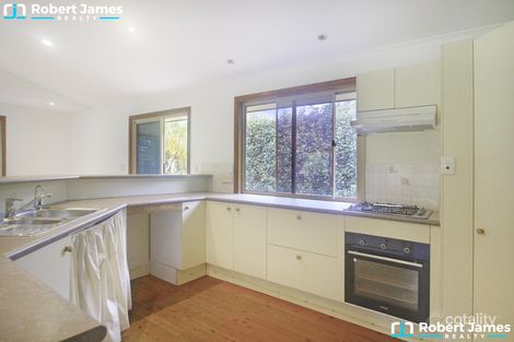 82 Green Gate Rd, Cooroibah, QLD 4565