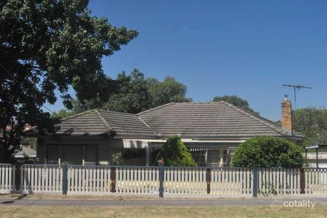 18 Jacaranda St, Oak Park, VIC 3046