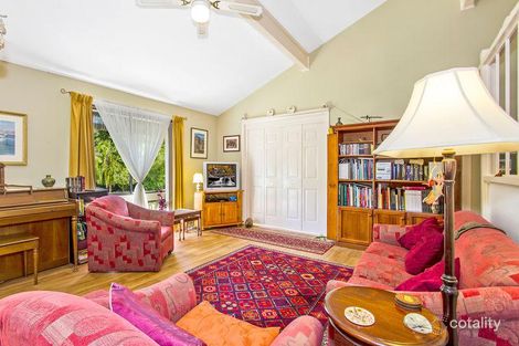 Property photo of 48 Chamberlain Road Wyoming NSW 2250