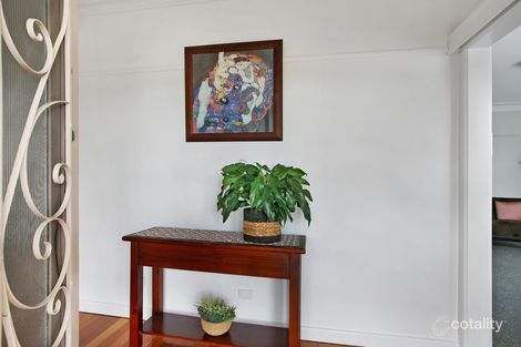 Property photo of 6 Kinsale Street Reservoir VIC 3073