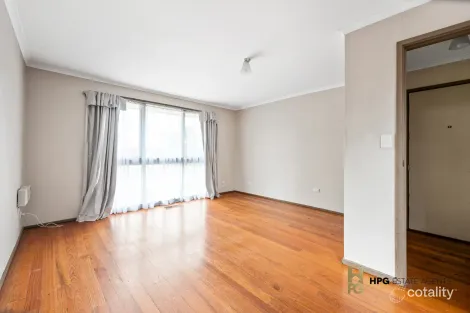 Property photo of 11 Bickford Close Tullamarine VIC 3043