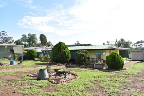 Property photo of 14 Railway Parade Mumbil NSW 2820
