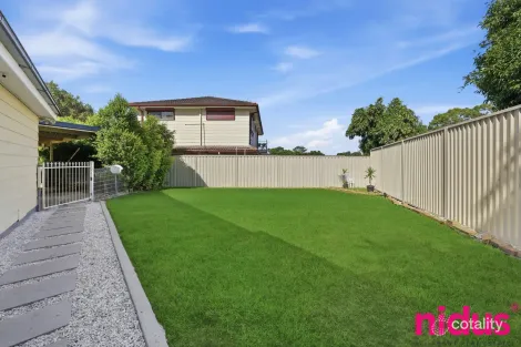 Property photo of 7 Cork Place Bidwill NSW 2770