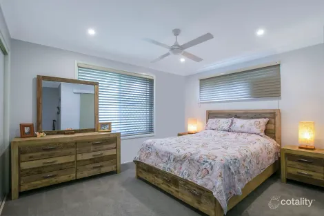 Property photo of 5 Marshall Place Ferny Grove QLD 4055