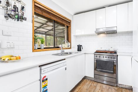 Property photo of 24 Mentha Place Macquarie Fields NSW 2564