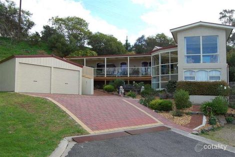 1 Harpoon Ave, Encounter Bay, SA 5211