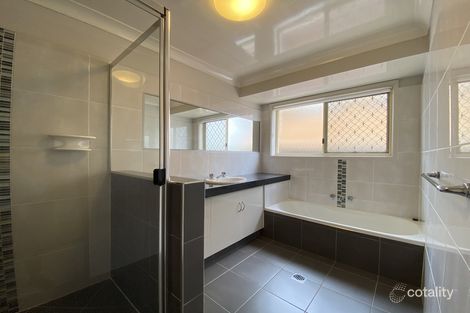 Property photo of 12 Hoover Court Stretton QLD 4116