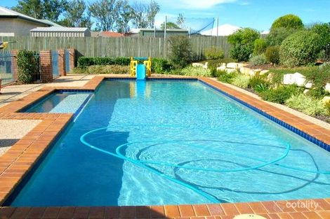 Property photo of 12 Saint Andrews Court Middle Ridge QLD 4350