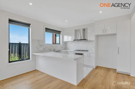 Property photo of 3/19 Tableland Road Tarneit VIC 3029