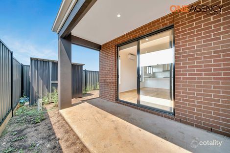 Property photo of 3/19 Tableland Road Tarneit VIC 3029