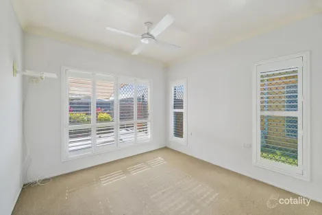 Property photo of 49/40 Lakeside Crescent Currimundi QLD 4551