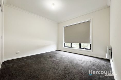 Property photo of 10/6 McKay Place Melton South VIC 3338