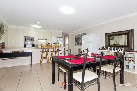 Property photo of 38 Colebrook Crescent Doolandella QLD 4077
