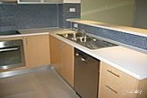 4 Brougham St, Fairfield, QLD 4103