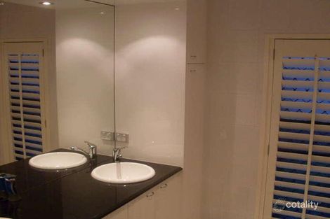 Property photo of 54 Blair Athol Crescent Bundall QLD 4217