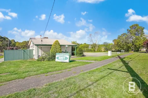 1141-1145 Geelong Rd, Mount Clear, VIC 3350