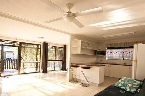 Property photo of 2/21 Walan Street Mooloolaba QLD 4557