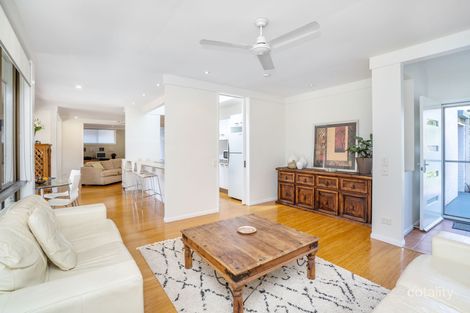 Property photo of 4 Winch Court Mermaid Waters QLD 4218