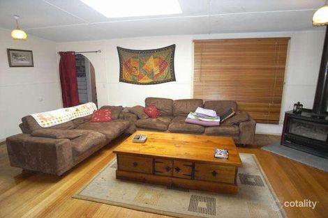 Property photo of 26 Dee Road Millgrove VIC 3799