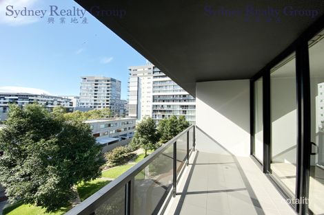 Property photo of 13/4 Hutchinson Walk Zetland NSW 2017