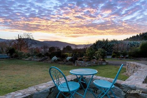 Property photo of 4 Bluegum Court Bright VIC 3741