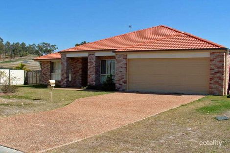 17 Carter St, Pacific Pines, QLD 4211