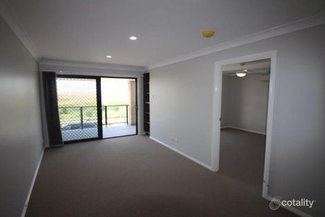 Property photo of 46A Bulbul Crescent Fletcher NSW 2287
