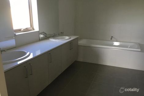 Property photo of 16 Grasso Avenue Point Cook VIC 3030