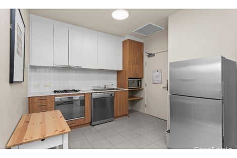 Property photo of 1009/250 Elizabeth Street Melbourne VIC 3000