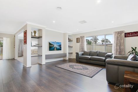 Property photo of 31 Brewer Drive West Wodonga VIC 3690