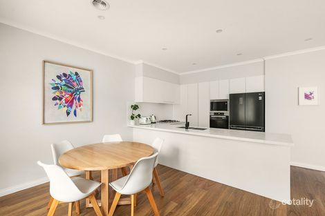 Property photo of 19 Cascades View Yallambie VIC 3085