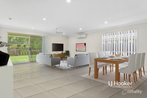 Property photo of 19 Tempera Place Yarrabilba QLD 4207