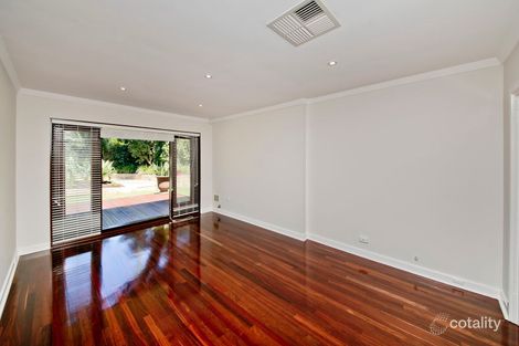 Property photo of 5 Elworthy Place Karrinyup WA 6018