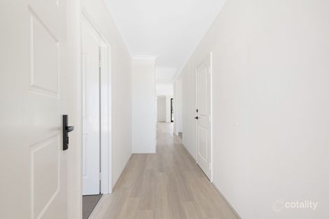 Property photo of 11 Yamba View Alkimos WA 6038