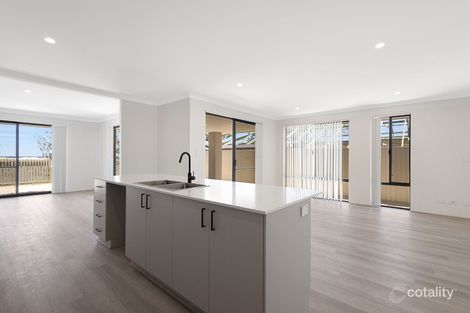 Property photo of 11 Yamba View Alkimos WA 6038