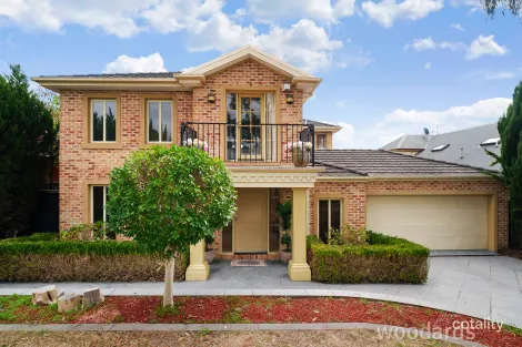 Property photo of 10 Tessa Court Mount Waverley VIC 3149