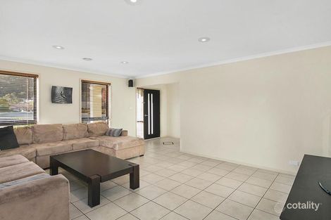 Property photo of 13 Coora Place Jerrabomberra NSW 2619