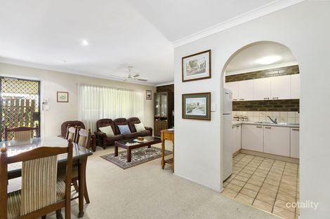 Property photo of 2/59 Emsworth Street Wynnum QLD 4178