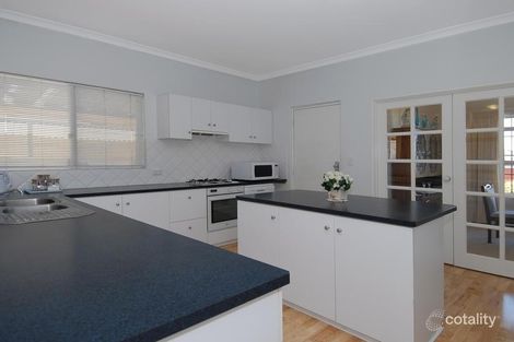 Property photo of 12 Monaro Way Hocking WA 6065