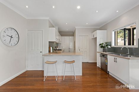 Property photo of 1/158 Warrigal Road Camberwell VIC 3124