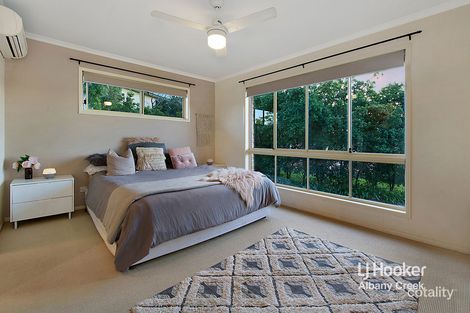 5 Peer Ct, Eatons Hill, QLD 4037