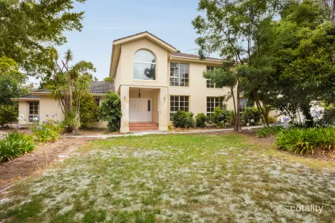 Property photo of 11 Pennington Close Mount Eliza VIC 3930