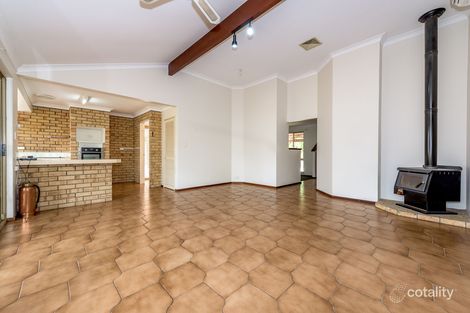 Property photo of 7 Wood Court Leda WA 6170