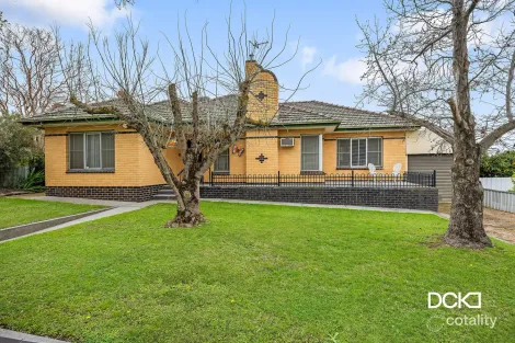 40 Sailors Gully Rd, Eaglehawk, VIC 3556