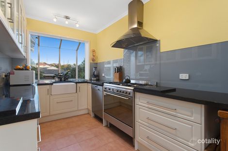 Property photo of 15 Harrington Road Airport West VIC 3042
